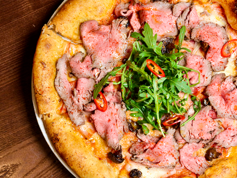 Піца з ростбіфом по-українськи
