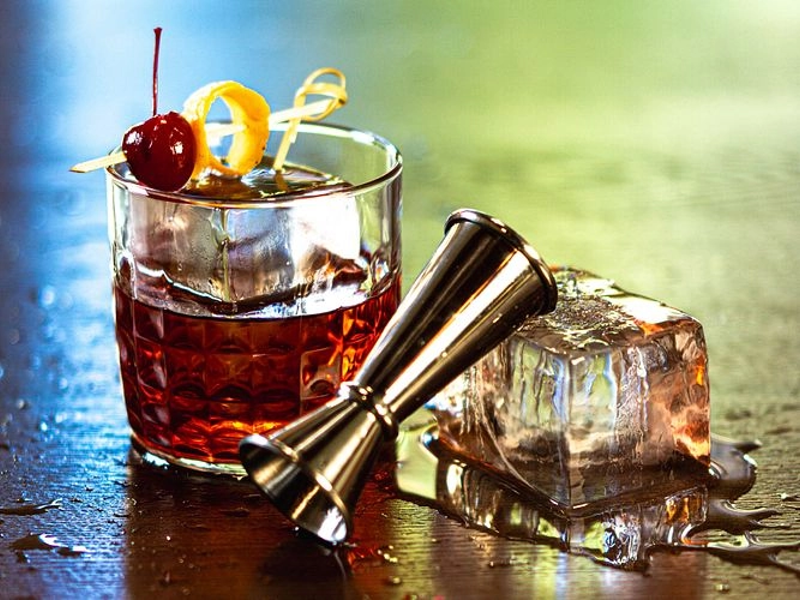 Коктейль Negroni Sbagliato