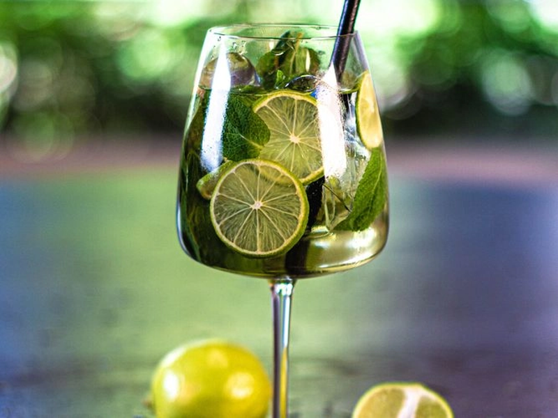 Коктейль Hugo