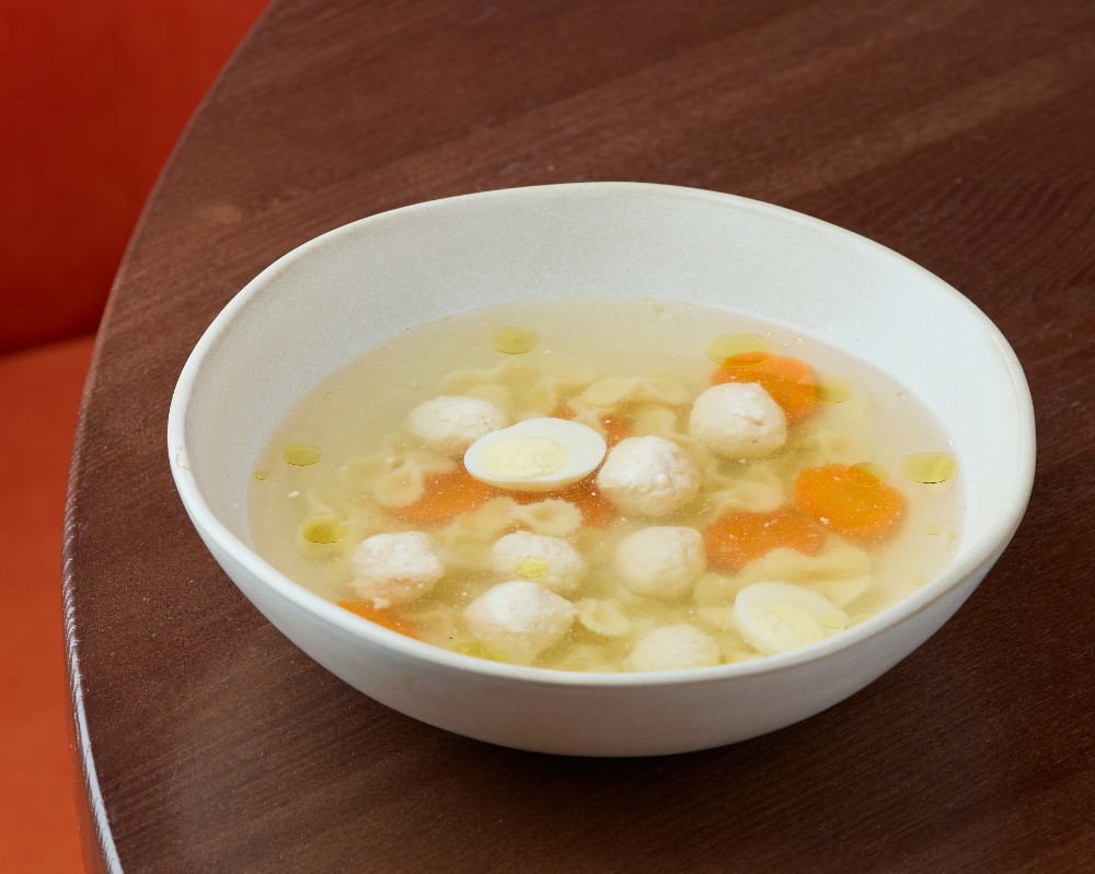 Легкий курячий бульйон Штат